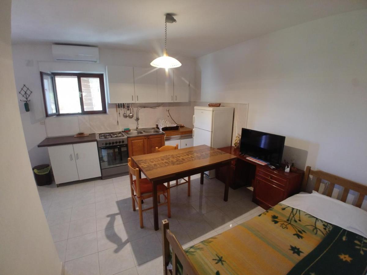 Luka  Apartments Bubica מראה חיצוני תמונה